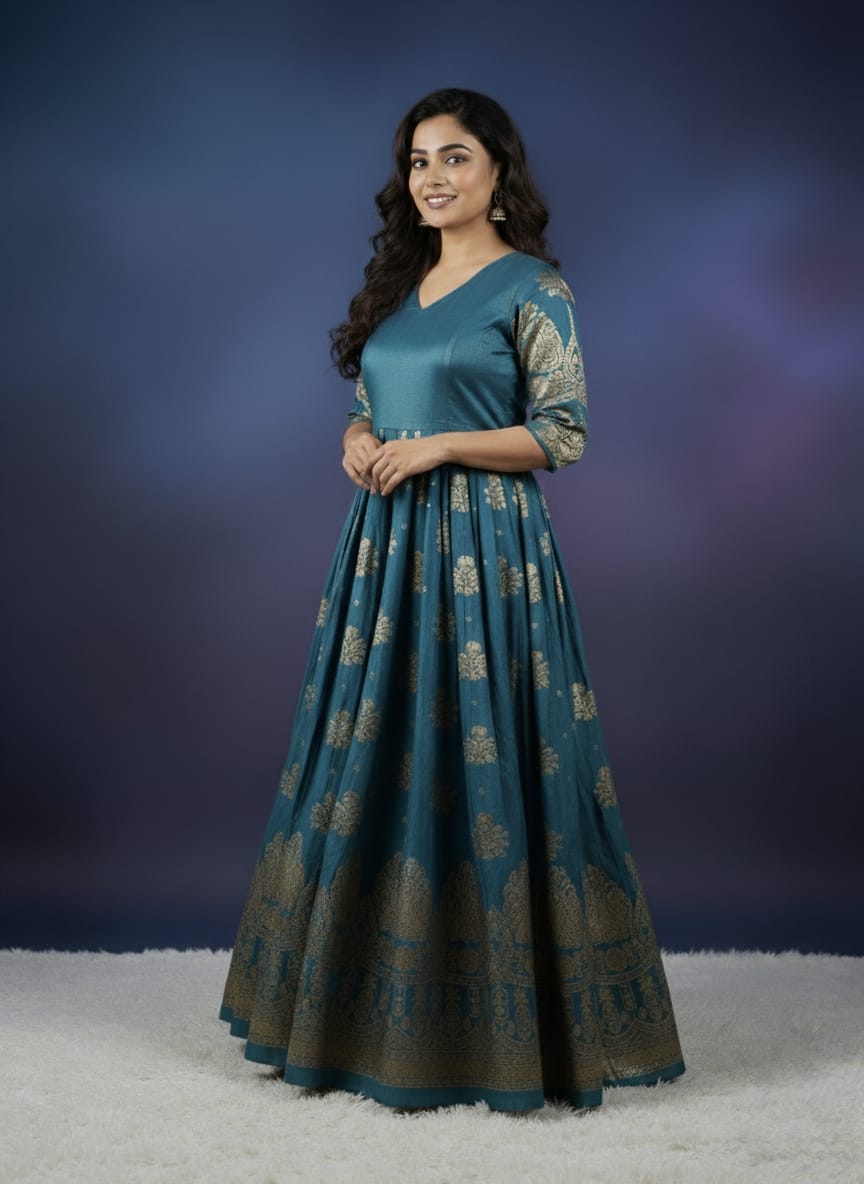 JAQUARD GOWN